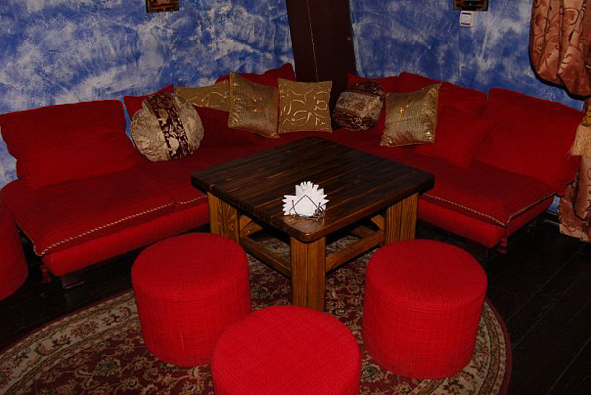 Основной зал — Бляхин клуб