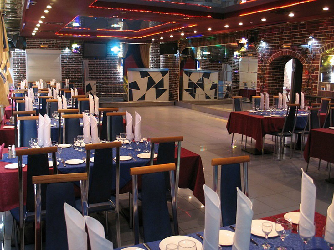 Красный зал — фото 19