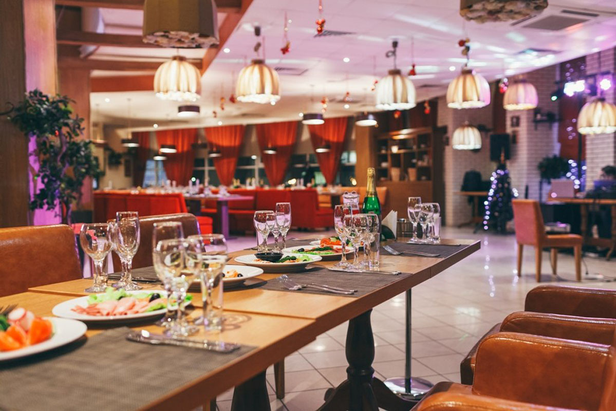 Основной зал — Васаби Розарио 