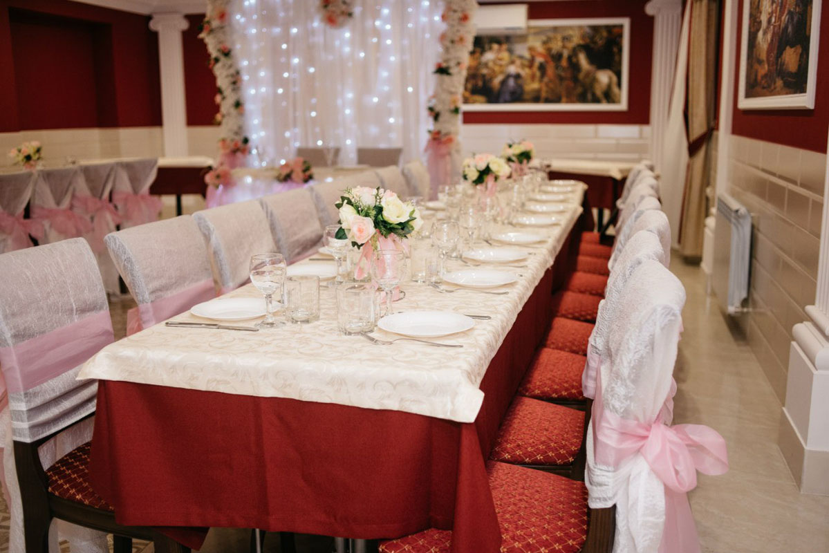 Основной зал — Троя