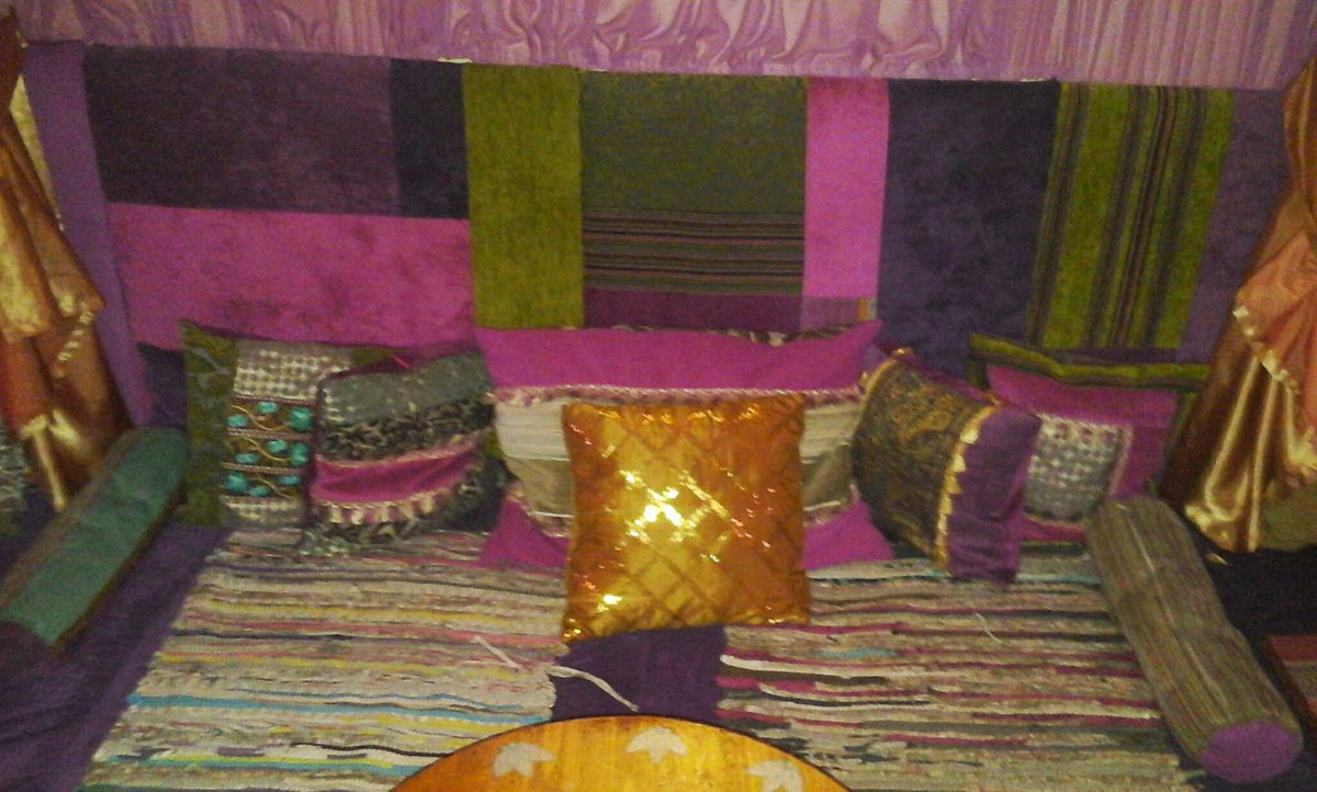 Основной зал — Счастье есть на улице Горная