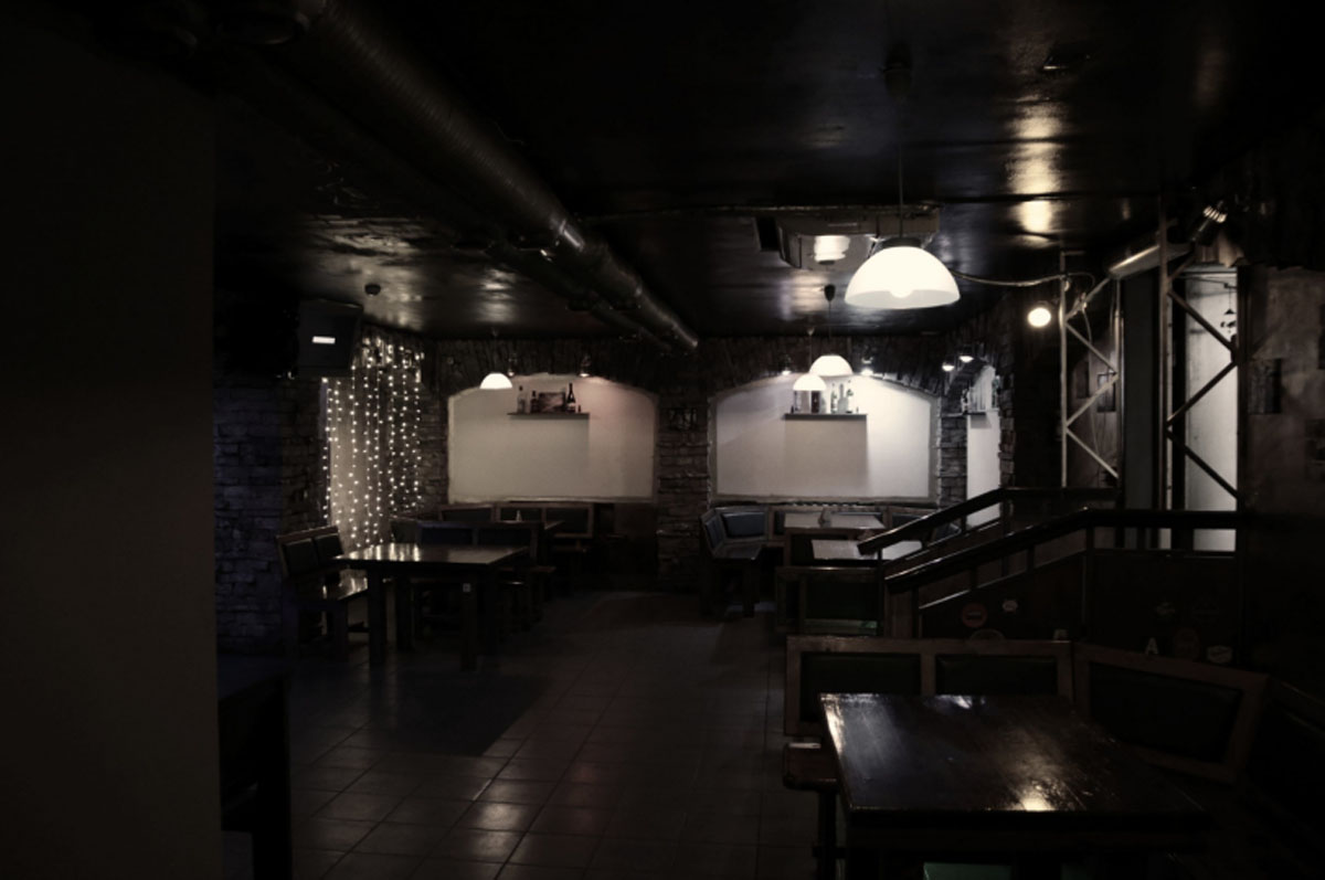 Основной зал — Бар Бункер