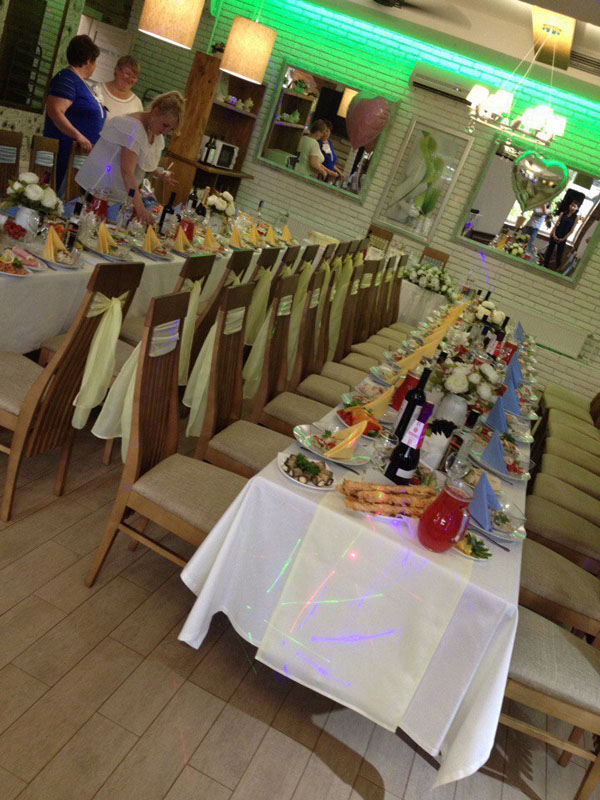 Основной зал — Кафе Дружба на улице Машиностроителей