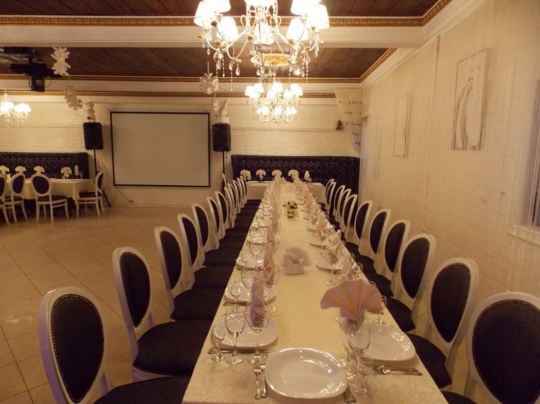 Основной зал — Прага