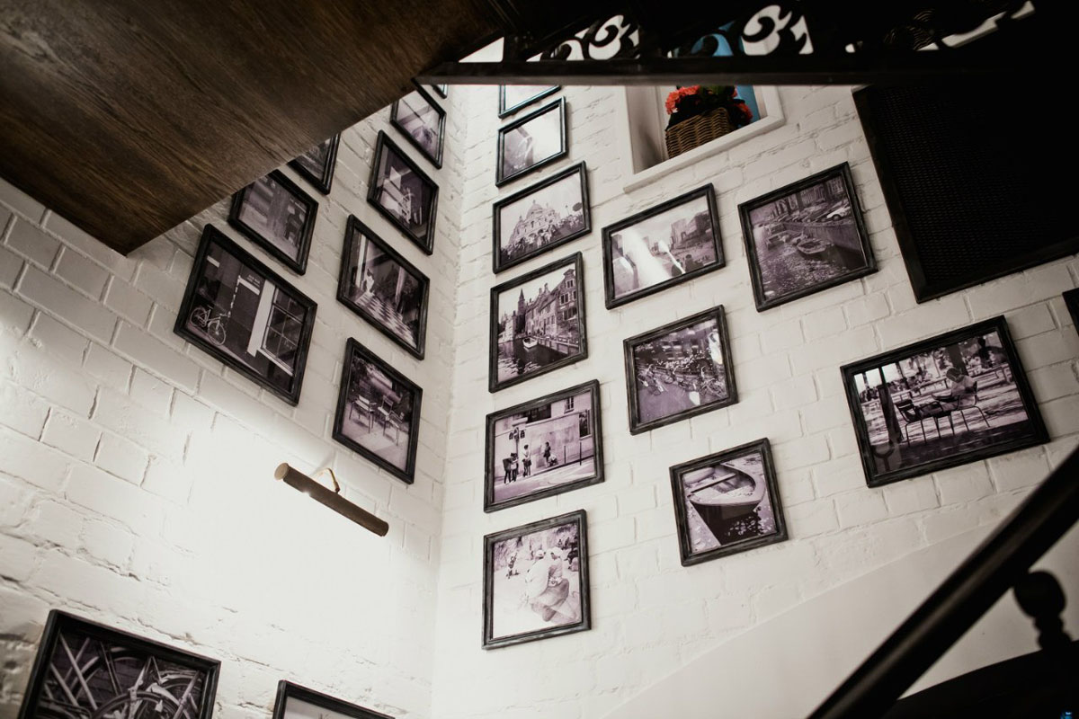 Основной зал — Караоке-бар Варвара