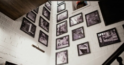 Основной зал — интерьер зала