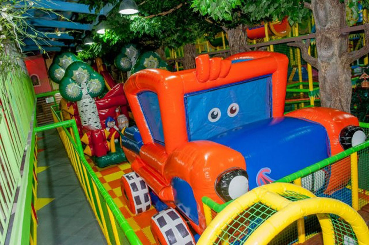 Основной зал — В гостях у сказки