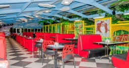 Основной зал