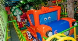 Основной зал — интерьер зала