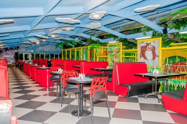 В гостях у сказки — банкетный зал