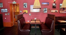 Основной зал — интерьер зала