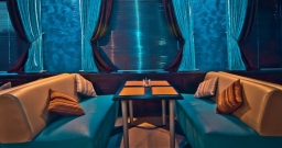 Бар — интерьер зала