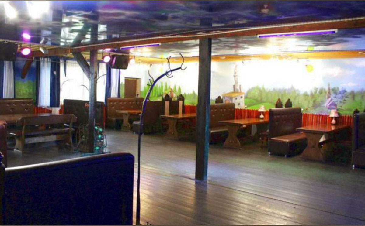 Основной зал — Печки-Лавочки