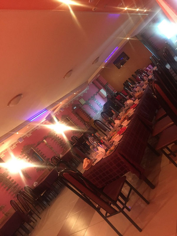 Основной зал — Чинар