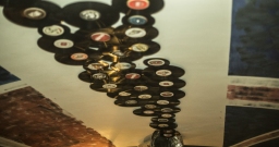 Основной зал — интерьер зала