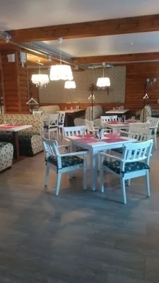 Основной зал