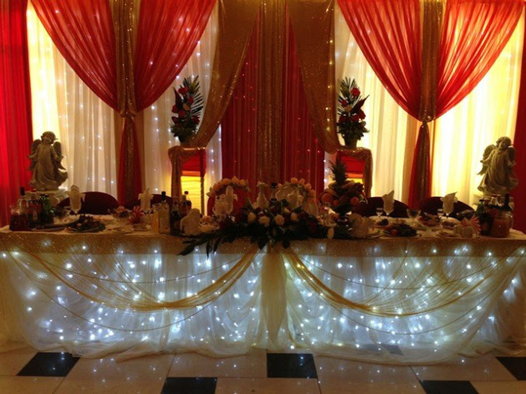 Основной зал — У Эрика