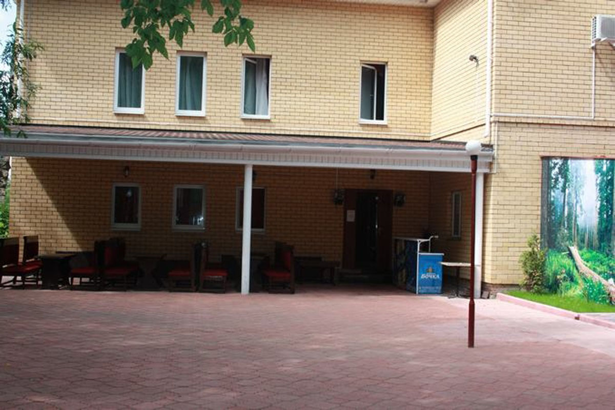 Основной зал — У Эрика