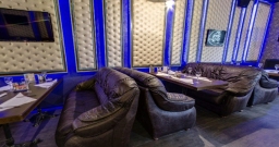 Караоке-бар