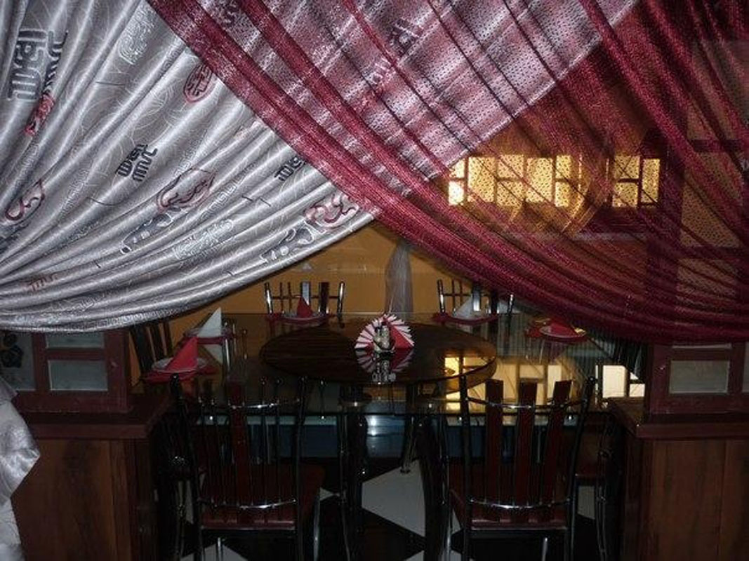 Основной зал