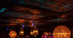 Основной зал