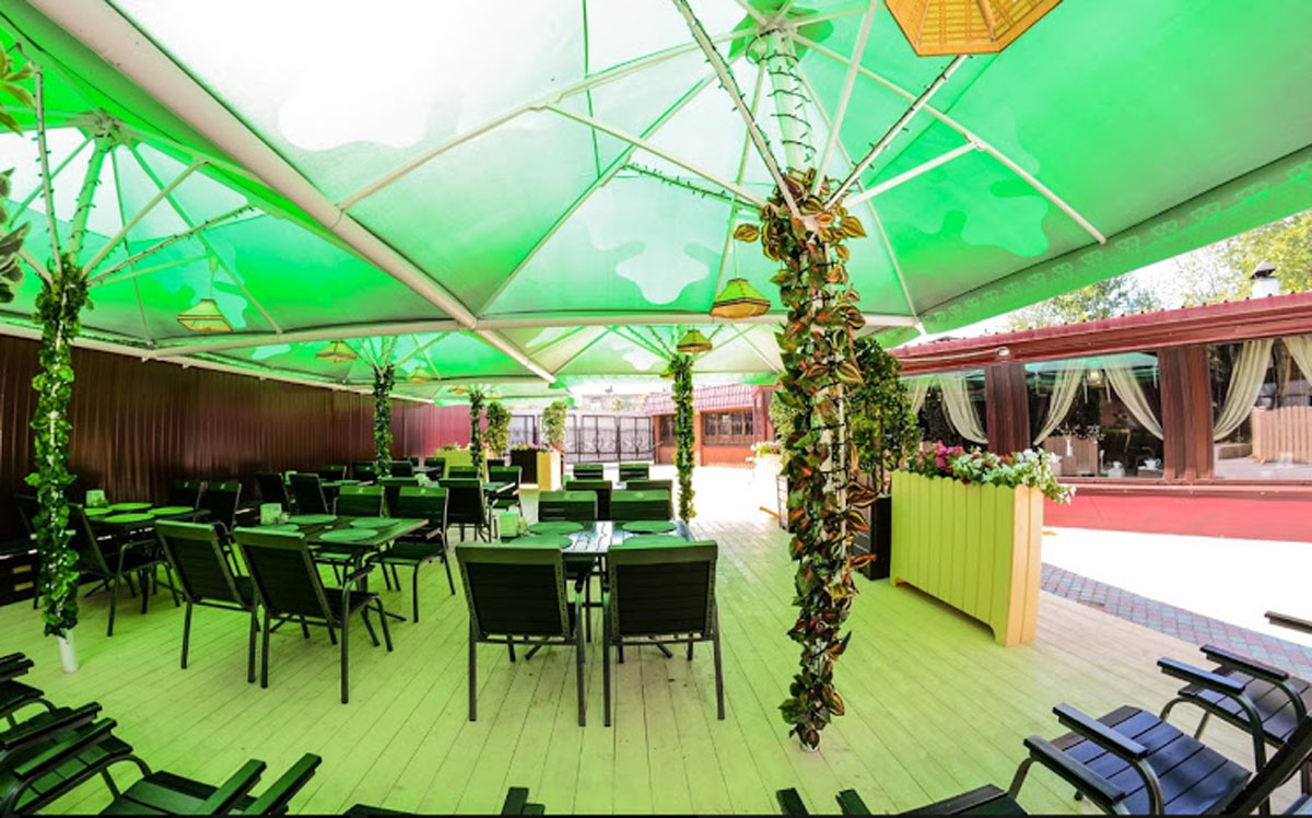 Летняя терраса — Роща