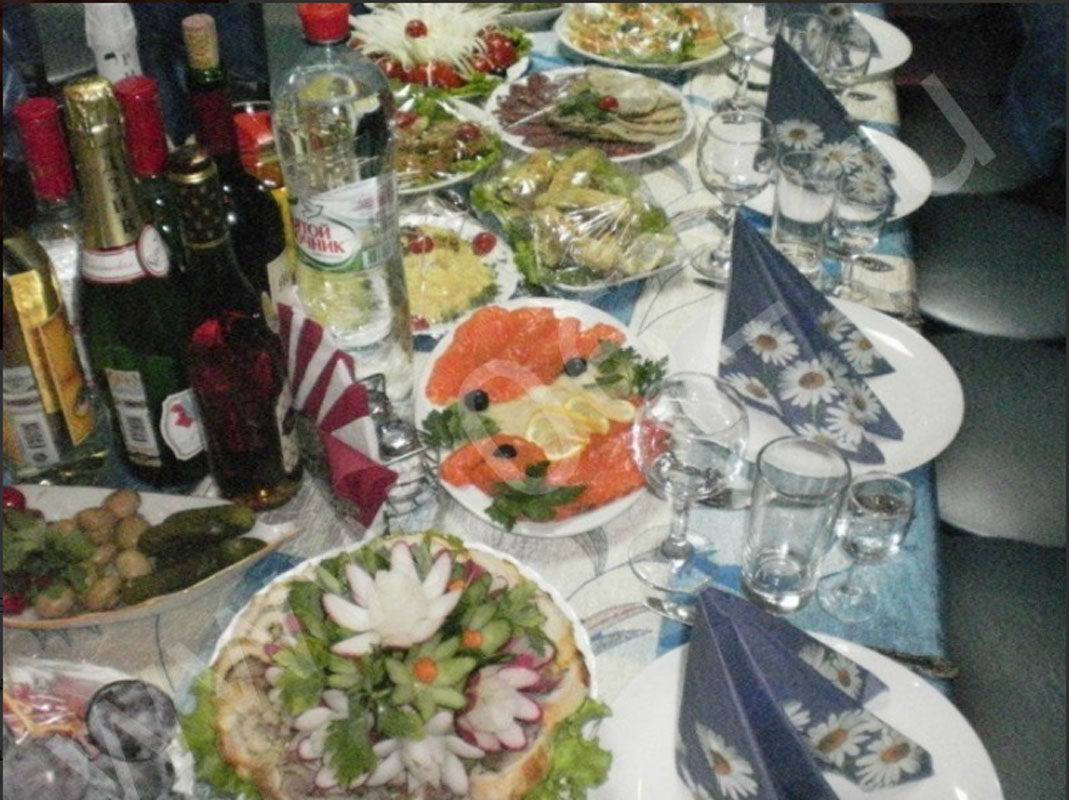 Основной зал — Ласточка на улице Интернациональной