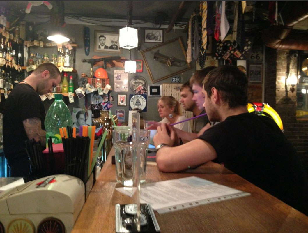 Основной зал — Джин Милл 29