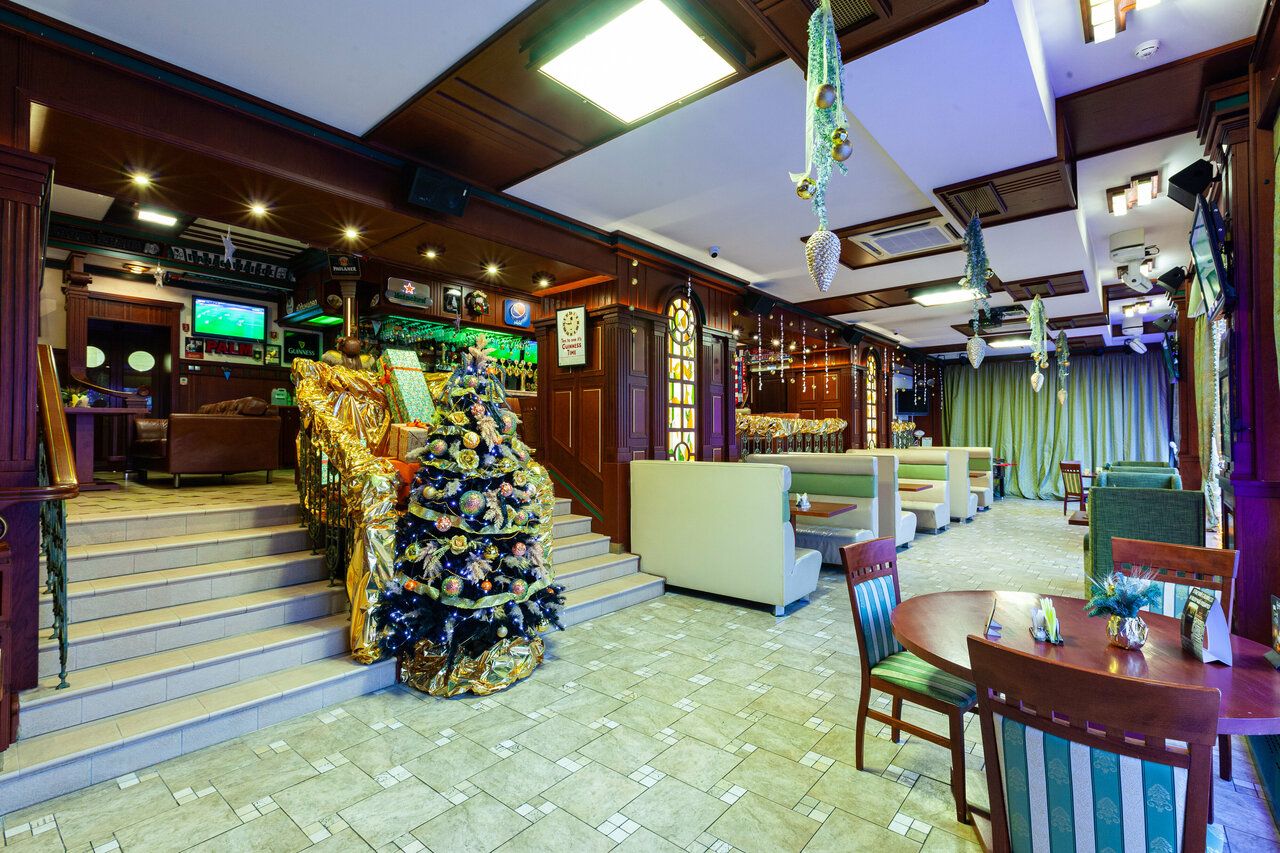 Зал — Pub & Pub