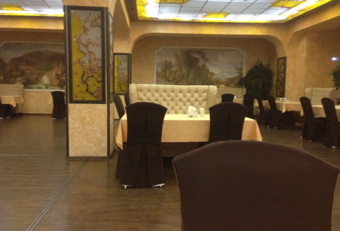 Основной зал — Ресторан Эль Густо в Конгресс Отеле Форум