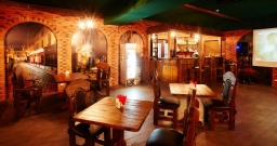 Основной зал