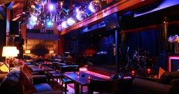 Караоке зал — интерьер зала