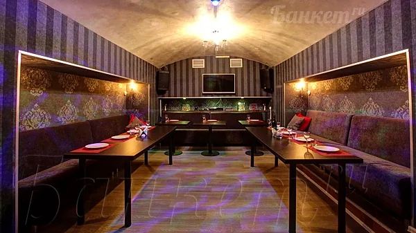 Караоке-клуб Маска, 15 Вип залов (отдельные кабинки) — фото