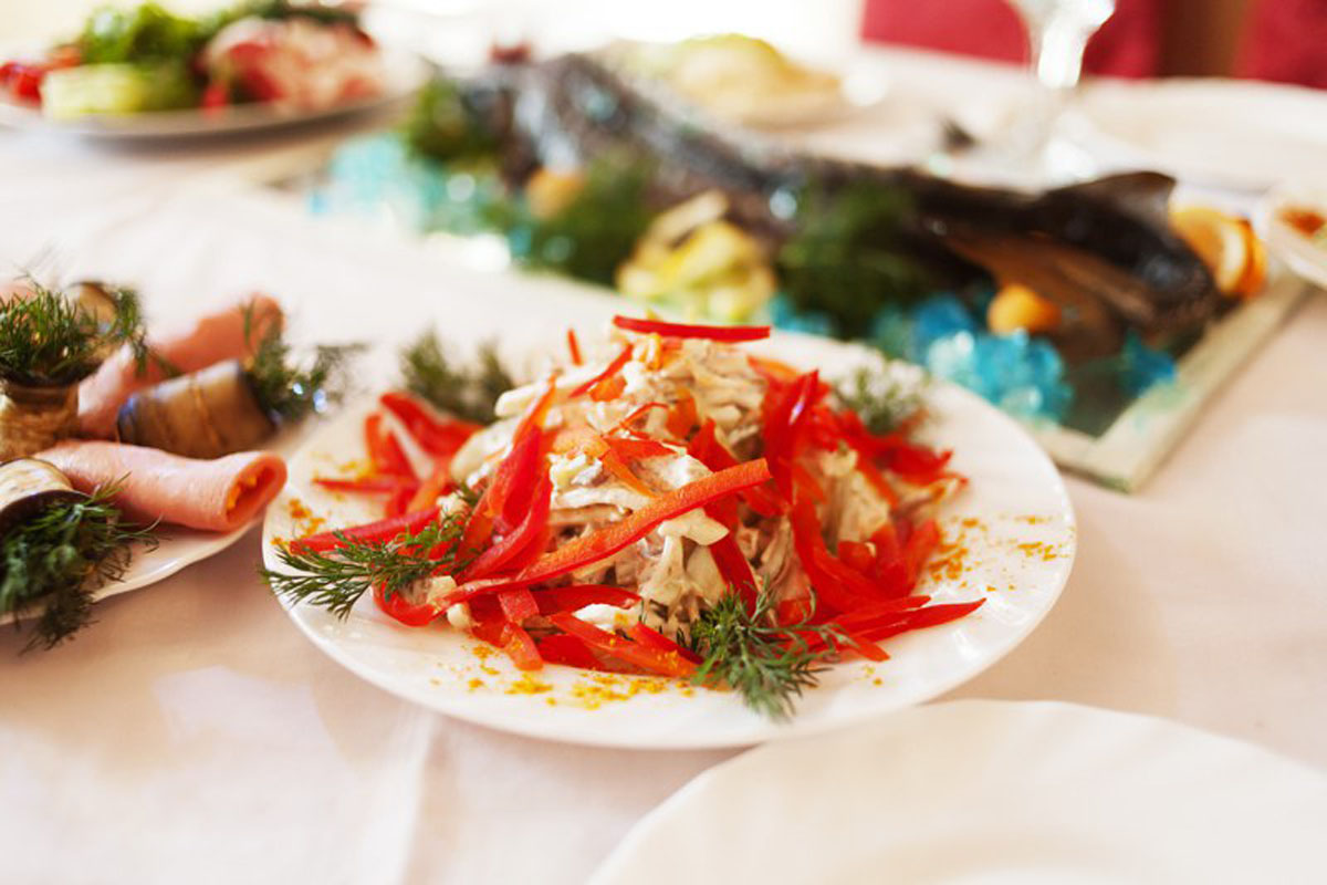 Основной зал — Бонжур