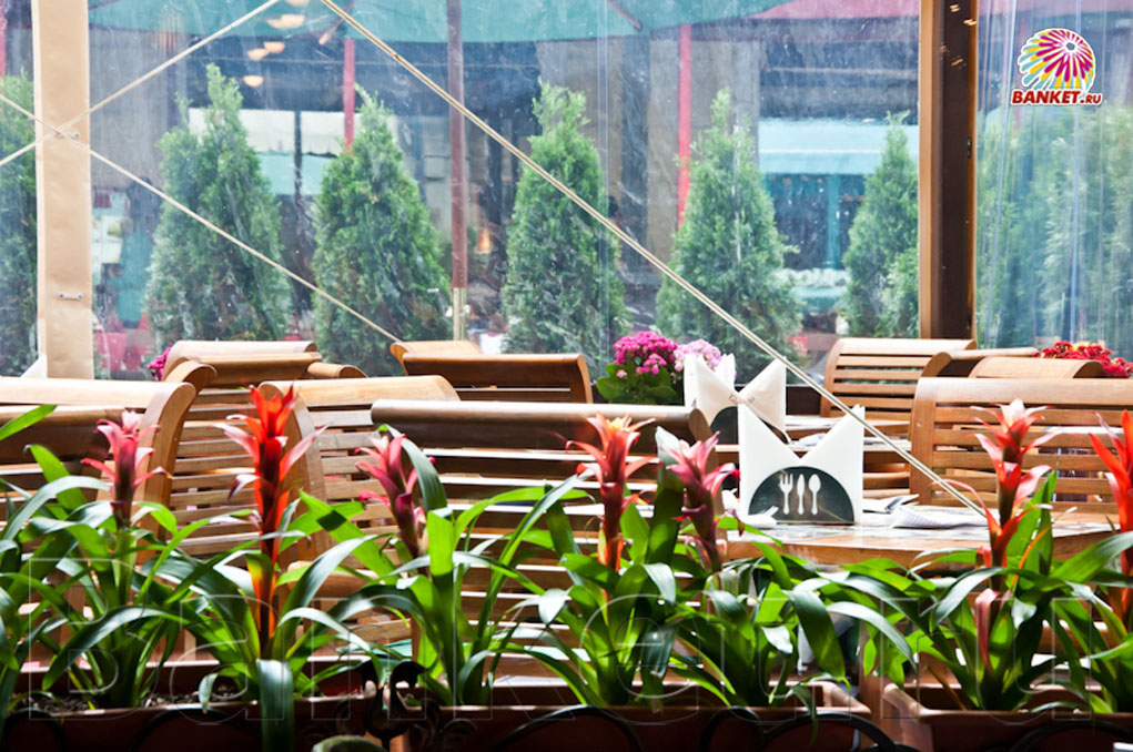 Зал на первом этаже — фото 6