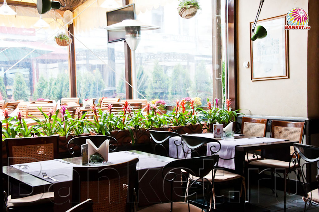 Зал на первом этаже — фото 7