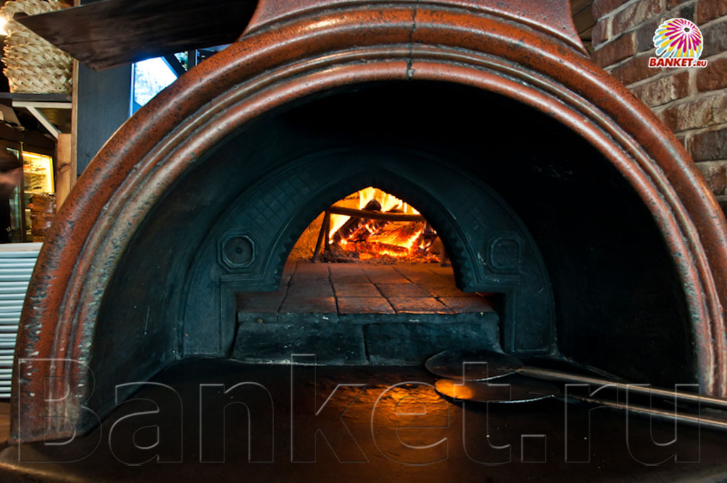 Зал на первом этаже — фото 8