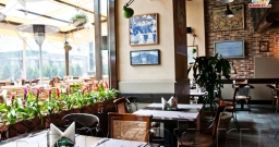 Зал на первом этаже — фото 4