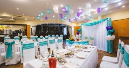 Основной зал