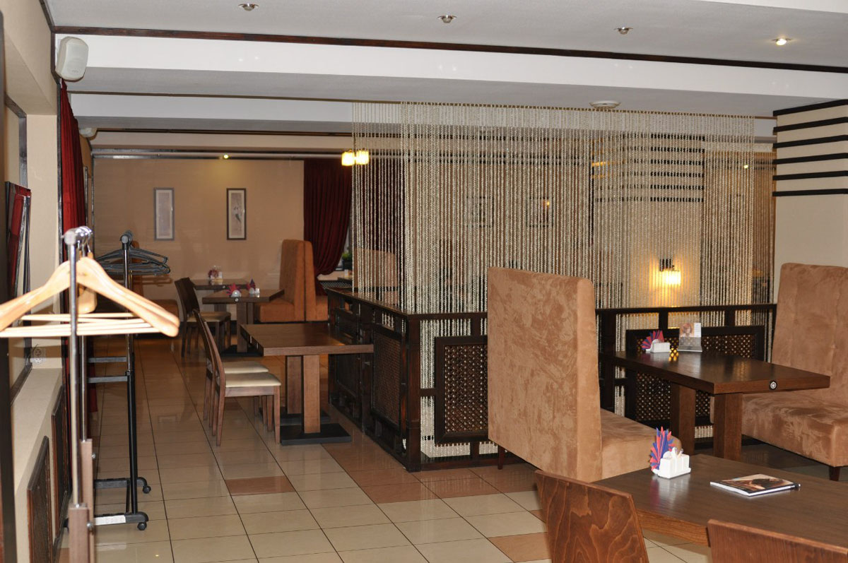 Основной зал — Хан Ган