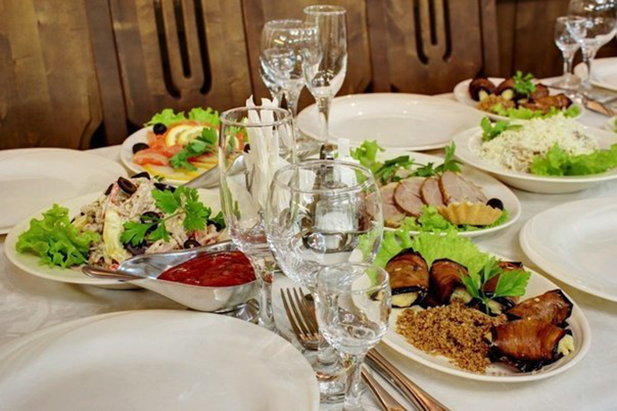 Уют — Основной зал, фото банкетного зала