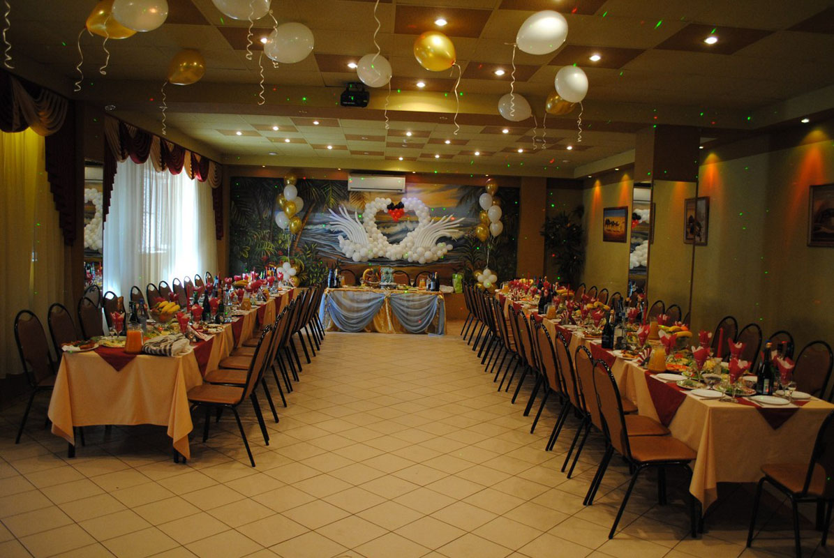 Основной зал — Сафари