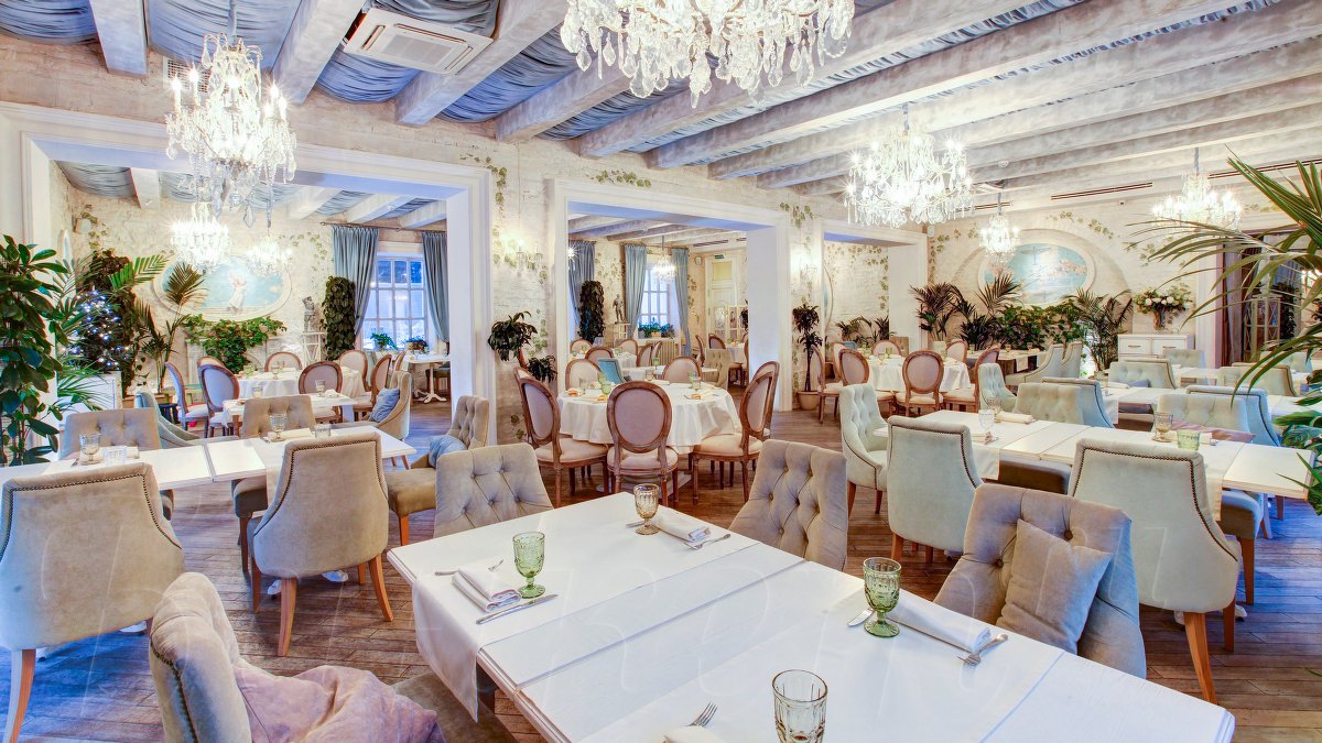 Большой зал — Московское Небо