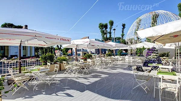 Московское Небо, Веранда — фото
