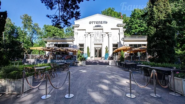 Ресторан Оттепель, Веранда — фото