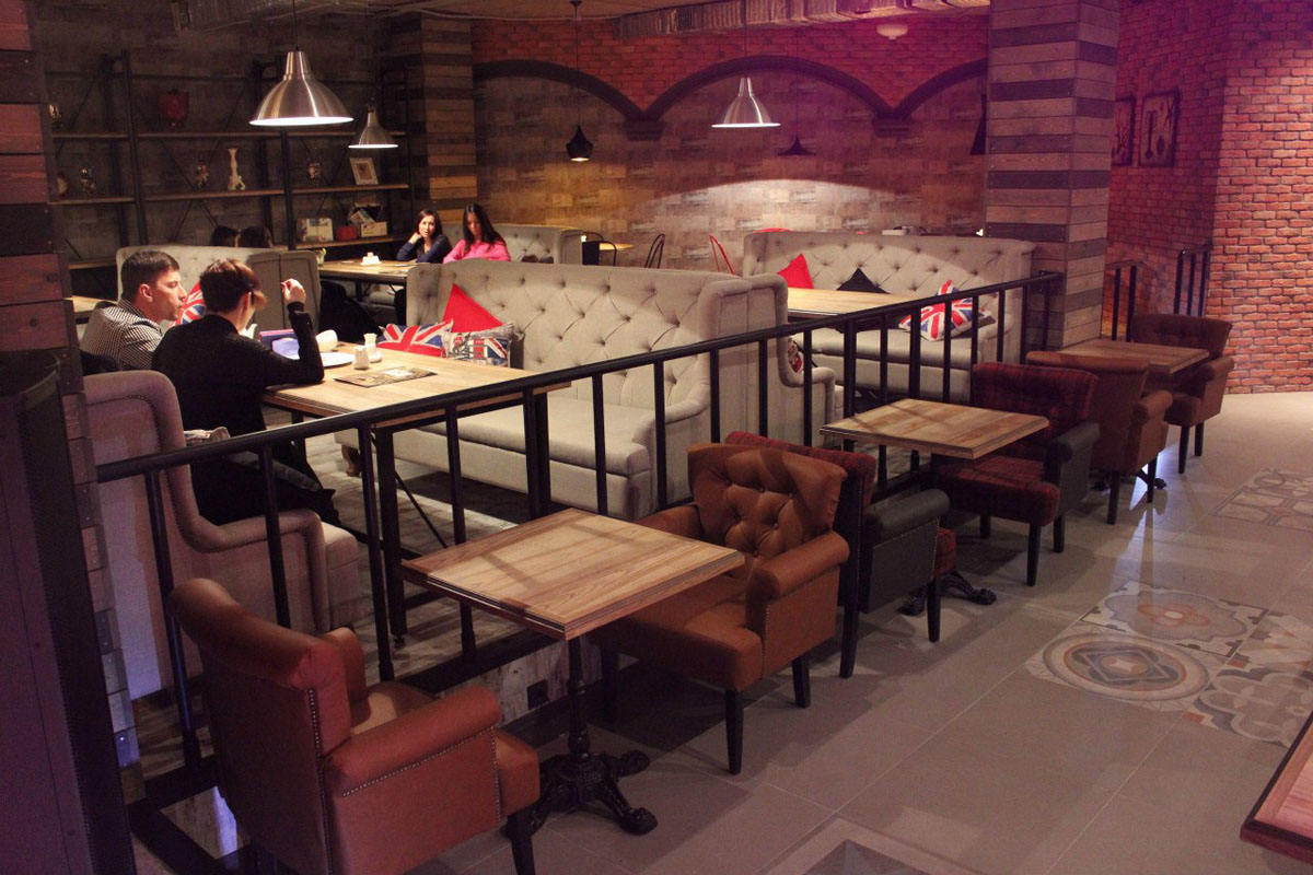 Основной зал — Бар-ресторан Лофт на улице Юрия Гагарина