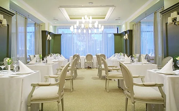 Брассери La Croisette — Отель M’Istra’L Hotel & Spa / Мистраль, Москва