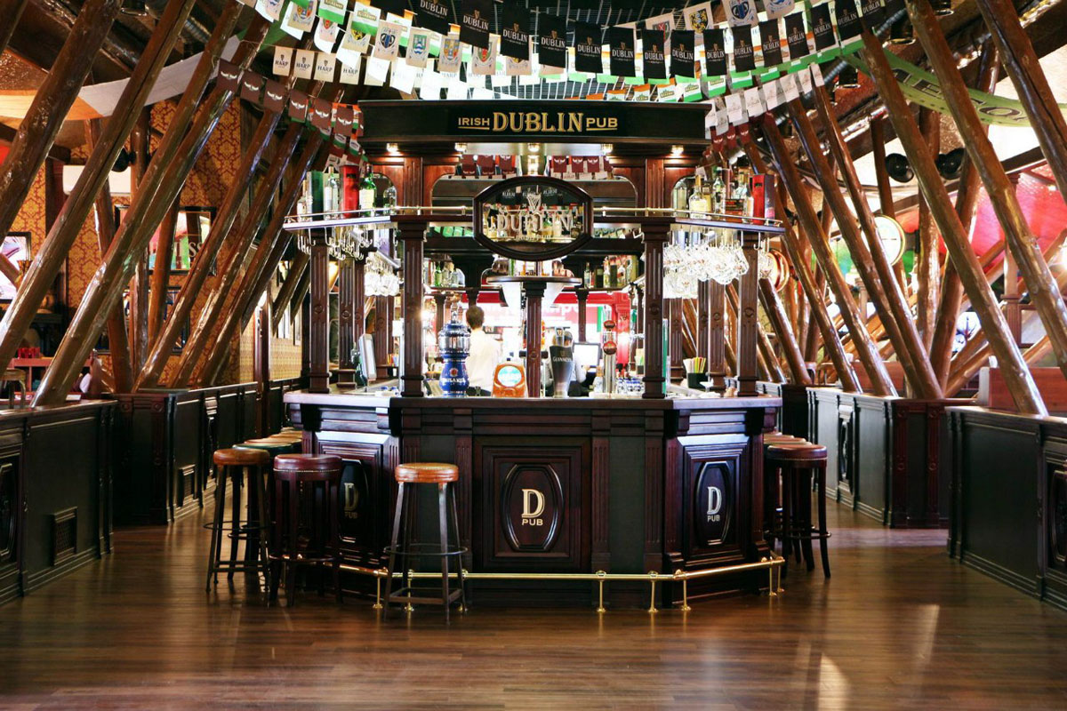 Основной зал — Ирландский паб Дублин / Irish Pub Dublin