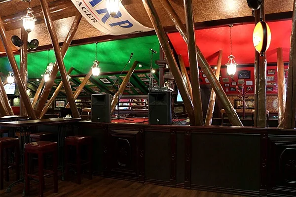 Ирландский паб Дублин / Irish Pub Dublin, Основной зал — фото