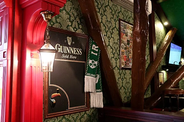 Ирландский паб Дублин / Irish Pub Dublin, Основной зал — фото